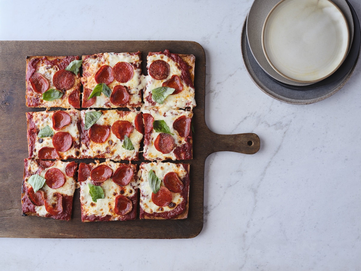 Pizza is on the menu at the new Goop Kitchen in NYC, but will locals like it? | Photo by Ditte Isager