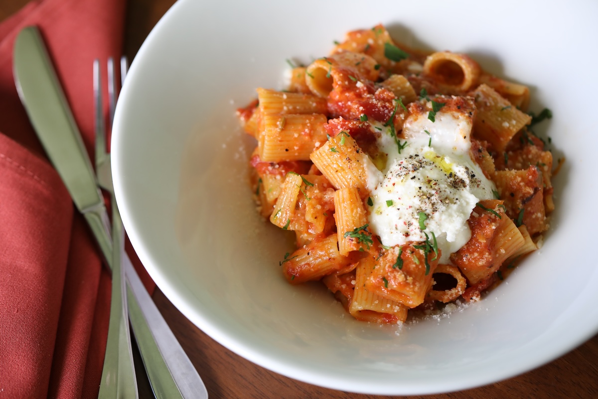 Don't miss this new Sunday dinner deal. | Photo courtesy of Oliver's Italian
