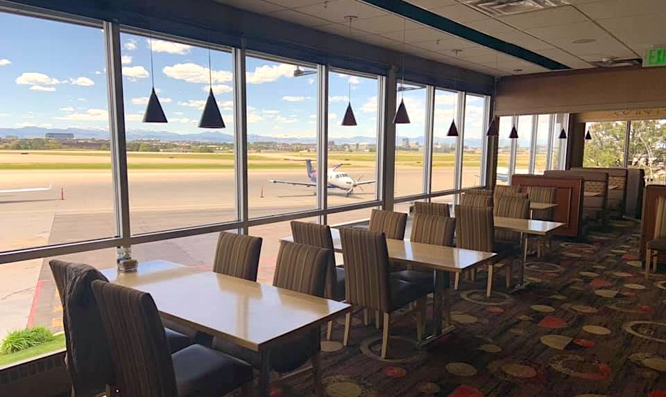 Dine with a view of planes landing and taking off. | Photo courtesy of The Perfect Landing Restaurant