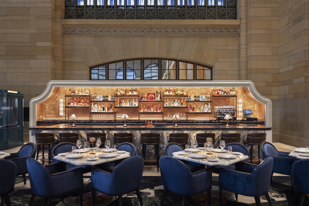 Did you know this restaurant is in the middle of Grand Central? | Photo courtesy of Palladino’s Steak & Seafood