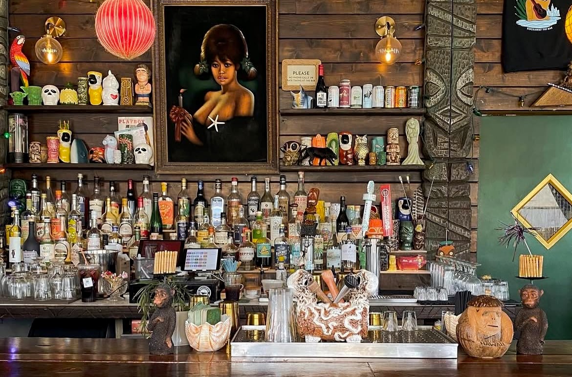 This beach-side tiki bar is open all year. | Photo courtesy of Rockaway Tiki Bar