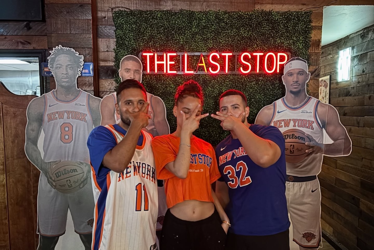 Let's go Knicks! | Photo courtesy of The Last Stop