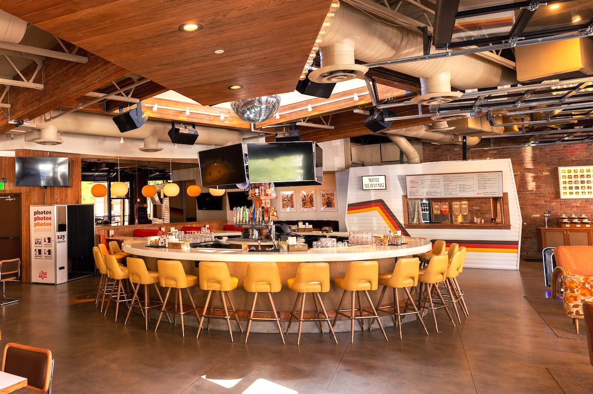 Celebrate all things America at this dynamic restaurant. | Photo courtesy of The Hot Chick