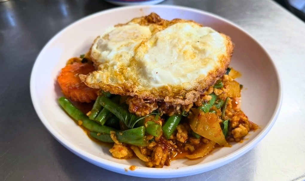 PHX_The Pad Kra Pao Gai or Minced Basil Chicken Photo Courtesy of Chanpen Thai Cuisine - DiningOut Pad Kra Pao Gai, aka, Basil Chicken. | Photo courtesy of Chanpen Thai Cuisine