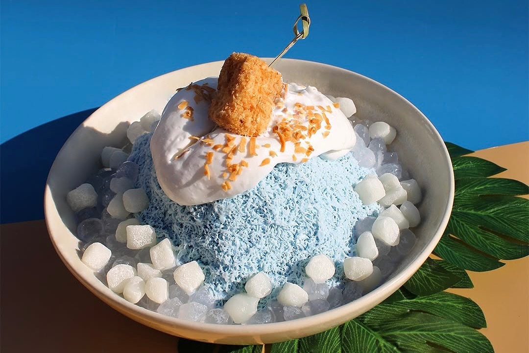 The Toasted Coconut Snowcloud | Photo by Mango Mango Dessert