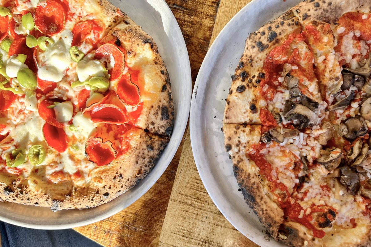 DEn_Crosscut_Pizzeria_by_Abigail_Bliss - DiningOut Crosscut’s wood-fired pies meet many dietary preferences | Photo by Abigail Bliss