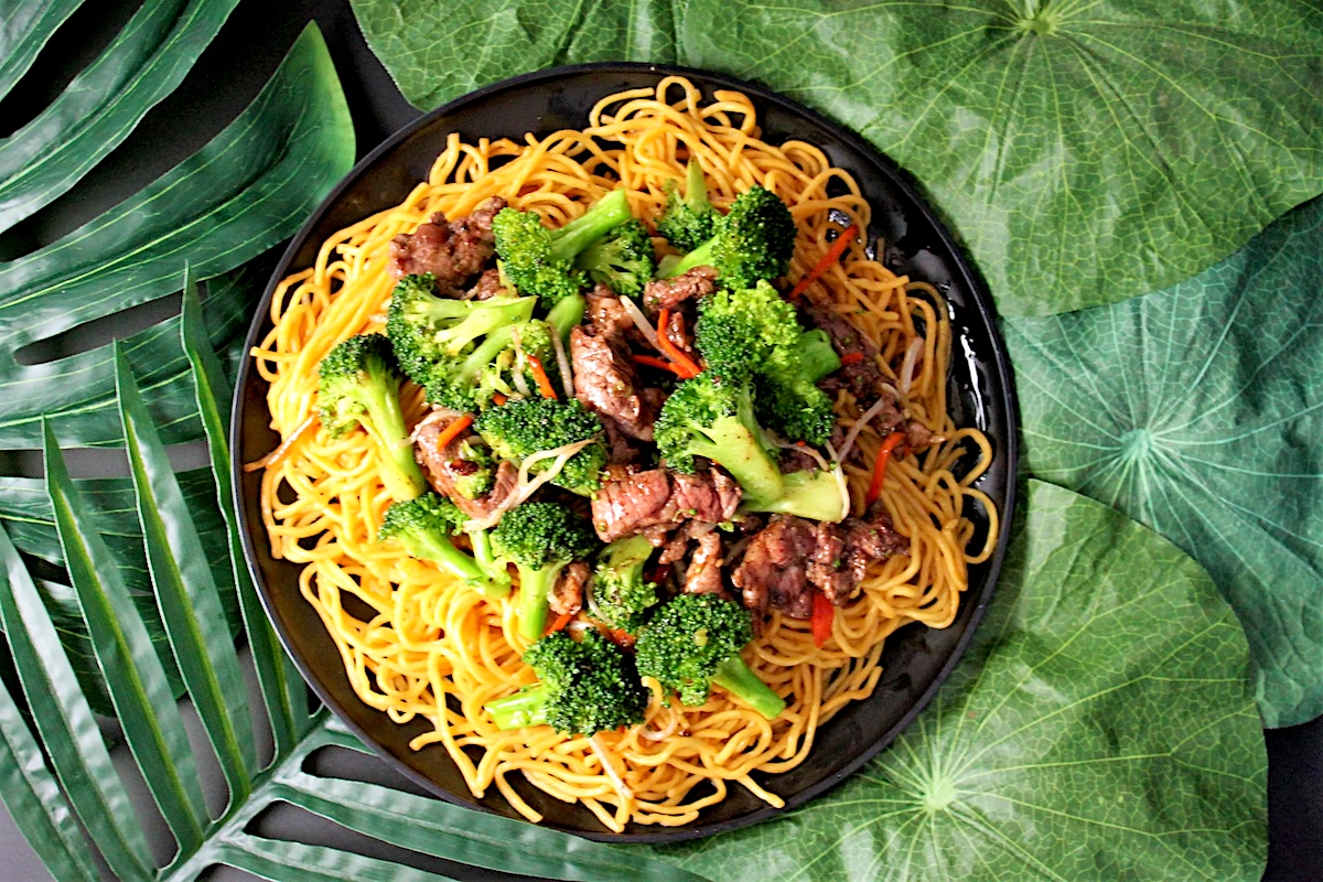 The Shack Fried Noodles, or 10D. | Photo courtesy of Viet Shack  phoenix Vietnamese food