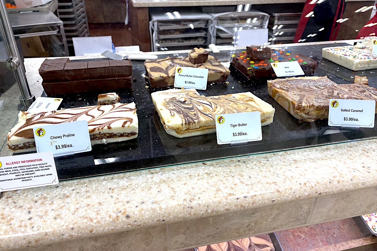 PHX_Bucees_fudge - DiningOut Homemade fudge is another Buc-ee's staple. | Photo by Michelle Talsma Everson
arizona