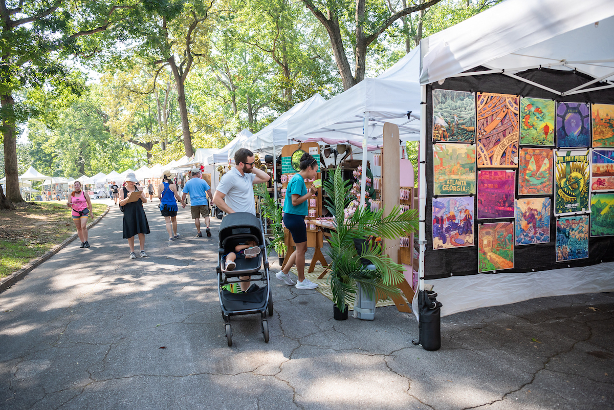Summer Shade Festival ATL - DiningOut Festival-goers browse local art and vendor booths beneath the trees at the Grant Park Summer Shade Festival. | Photo by Grant Park Conservancy