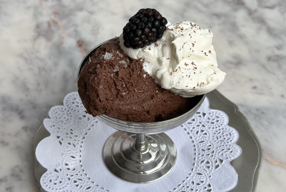 Treat yourself to a decedent chocolate mousse. | Photo courtesy of L'Appartement 4F 