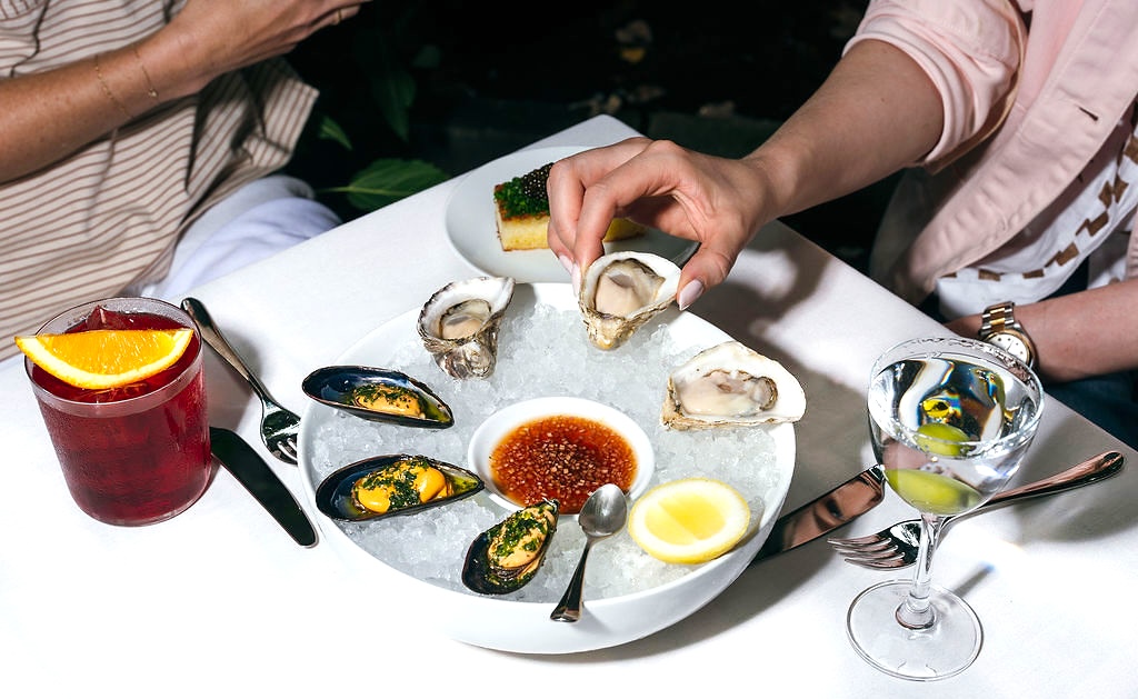 At Recente you can get pickled mussels and oysters to pair with a martini. | Photo by of Jenna Murray