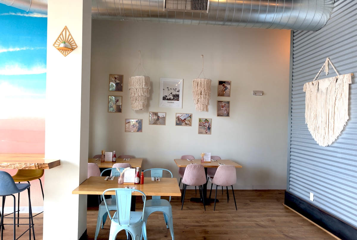 DEN_Baja_Burritos_wilde_by_Linnea_Covington_dining room - DiningOut Baja Burritos is now open in Sunnyside. | Photo by Linnea Covington