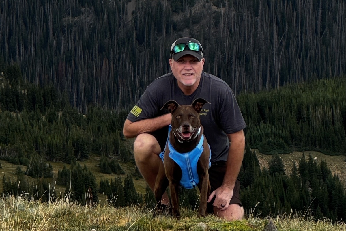 Penny and Bryan Graef, server at Mountain Pass Sports Bar at the Gaylord Rockies. | Photo by Bryan Graef