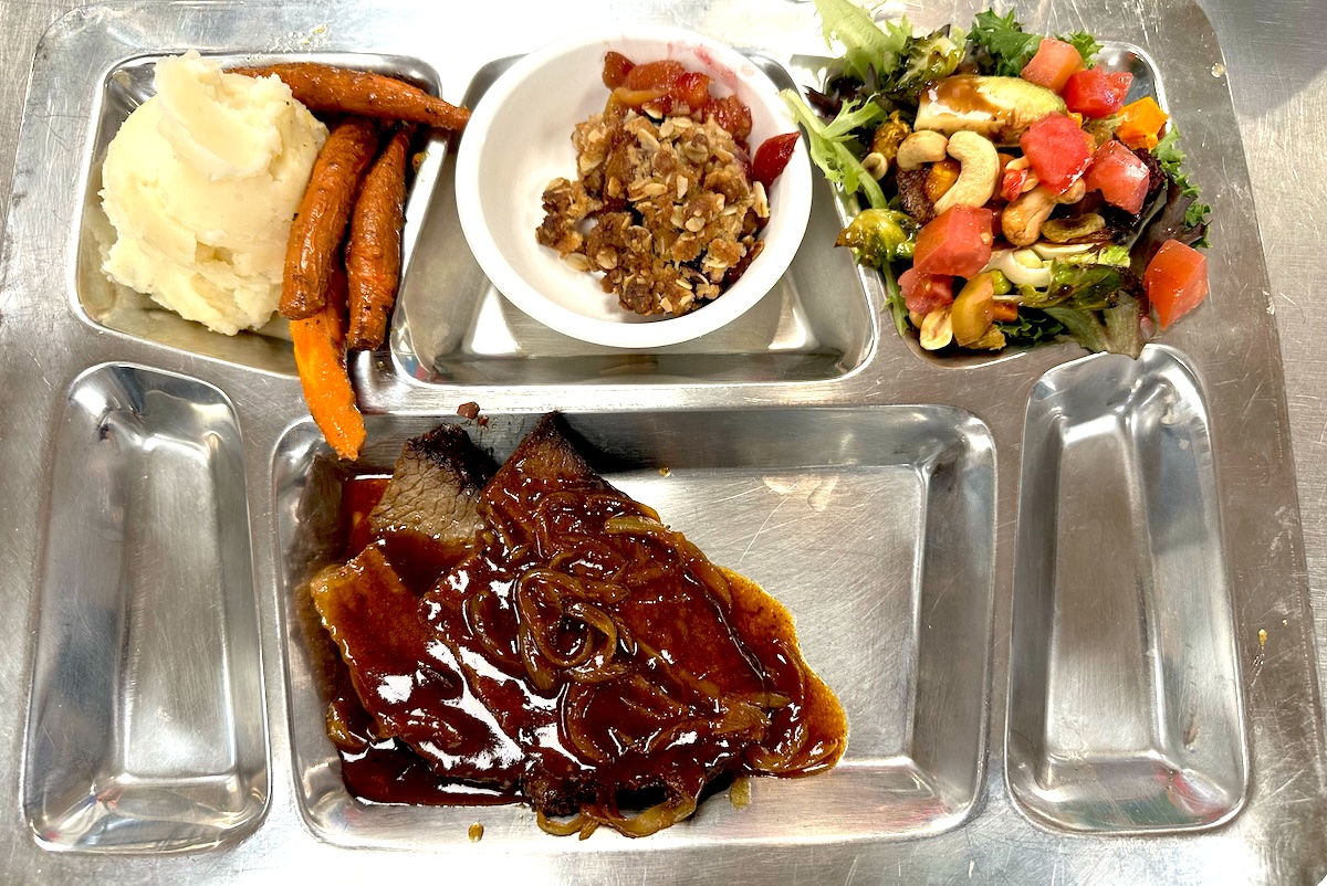 The meal created by guest chef Kevin Ohlson and Jerry Manning at Chefs in the Shelter. | Photo by Lindsey Sharp