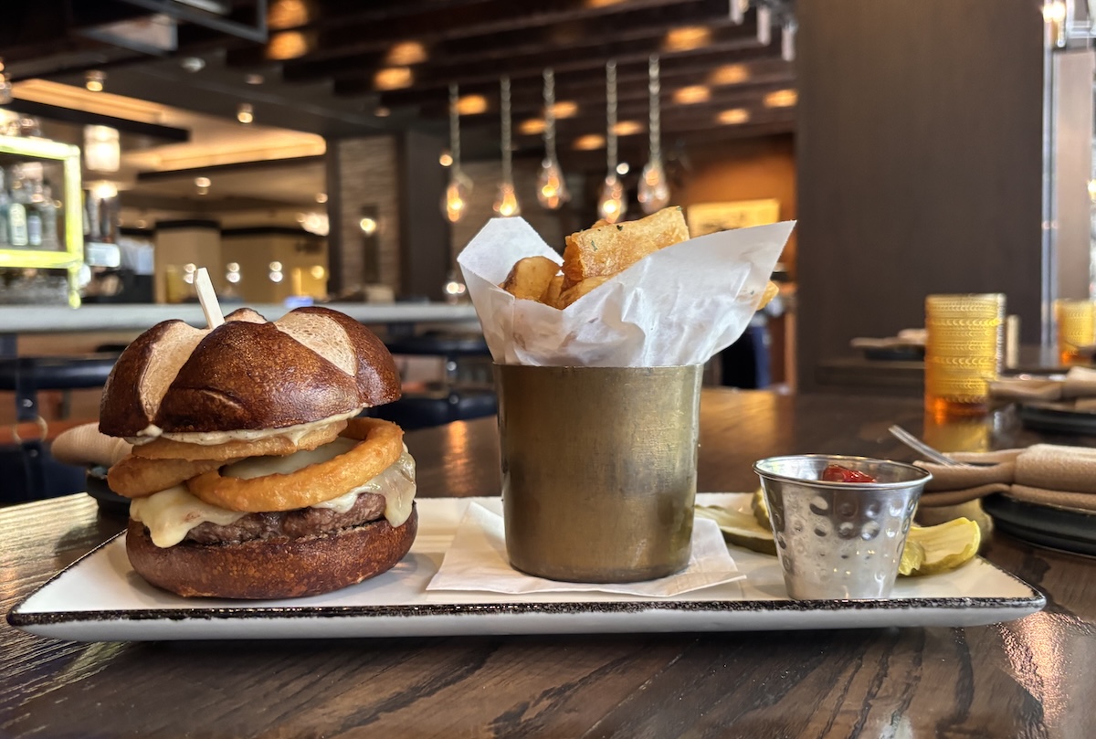 Dust Cutter now has the Copper Spur Burger on the menu. | Photo by Kris Ann Valdez