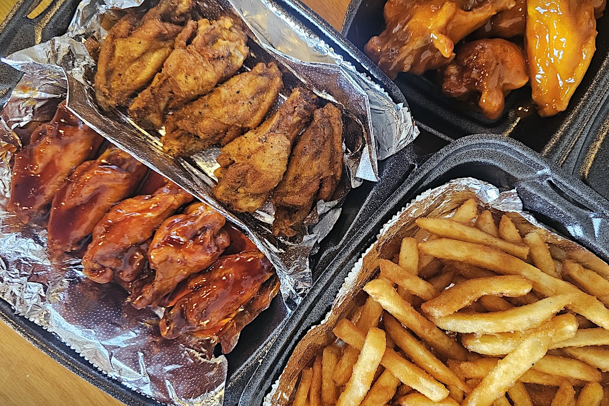 Mac Daddy Wingz and Cheez. | Photo by Anissa Kennedy